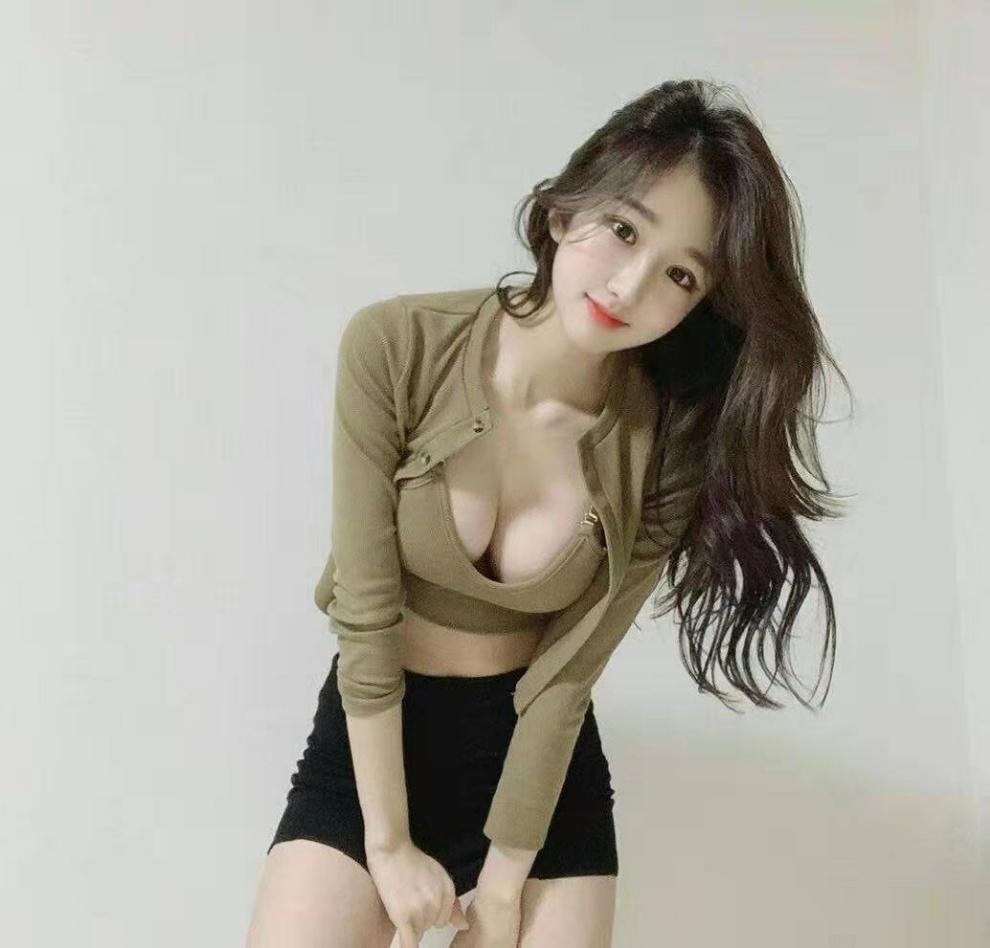 极品小仙女贼骚 第2张