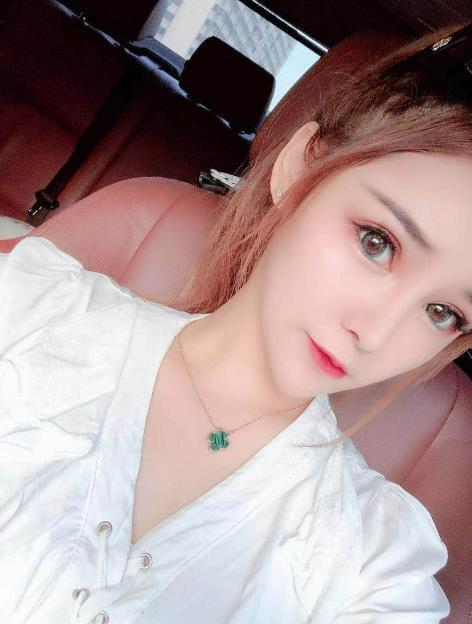 2020年10月23颜值在线的小良家 第1张