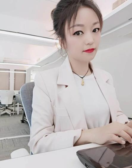 南山丽娜:又白又嫩又漂亮,娇滴滴可爱系小女生 第2张