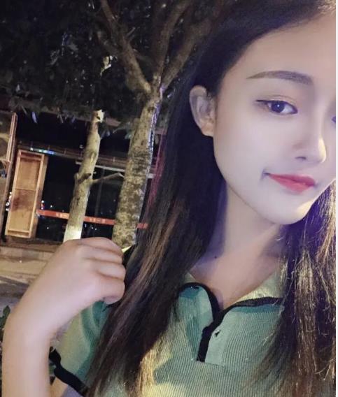 福田小甜美:下海新妹子,三点粉,乖巧听话不经事 第1张