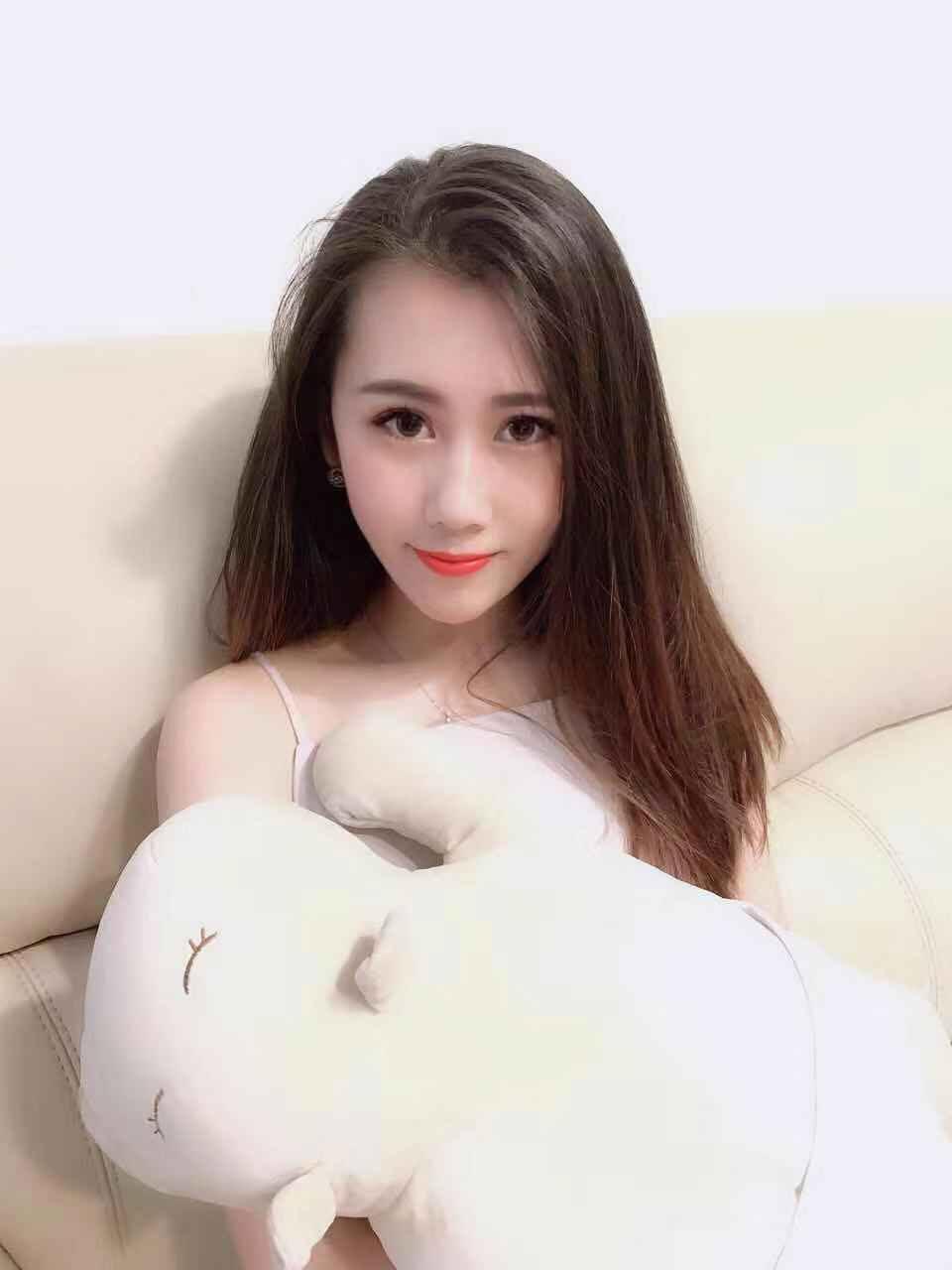 清纯超可爱乖巧的妹子《顺子》 第1张