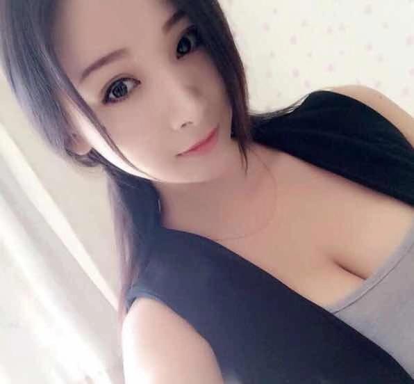 大胸妹媛媛求偶遇 第1张
