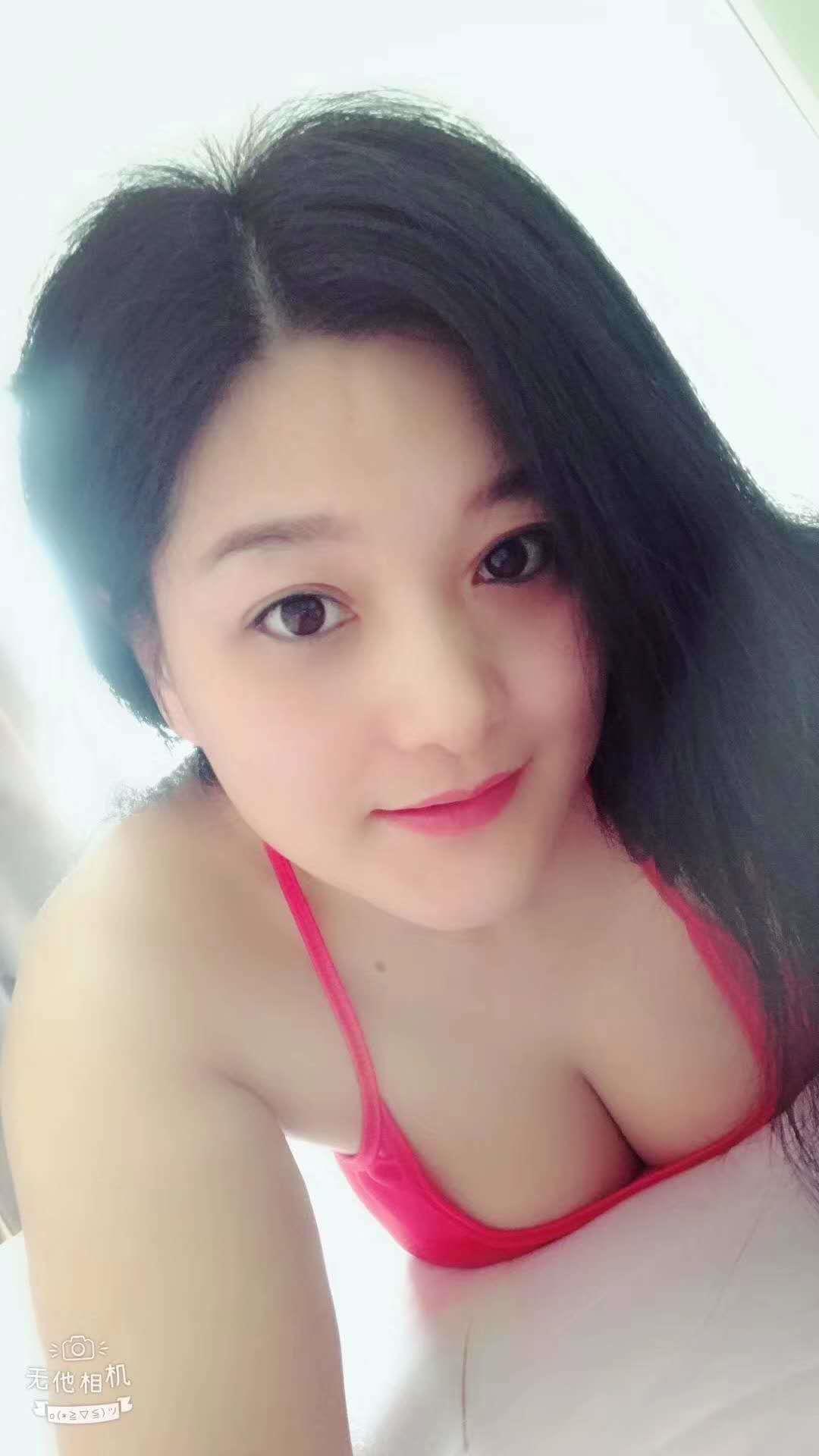 南海万科附近服务型少妇 第2张
