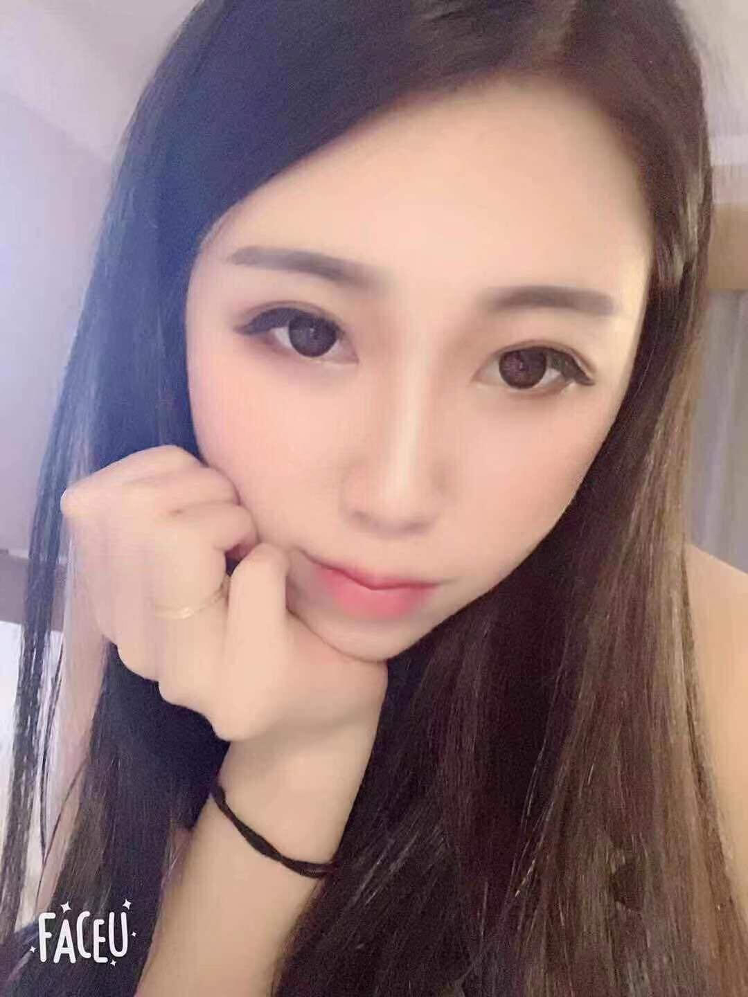 佛山禅城，年轻漂亮，D罩杯，腰细，真胸，很有弹性 第1张