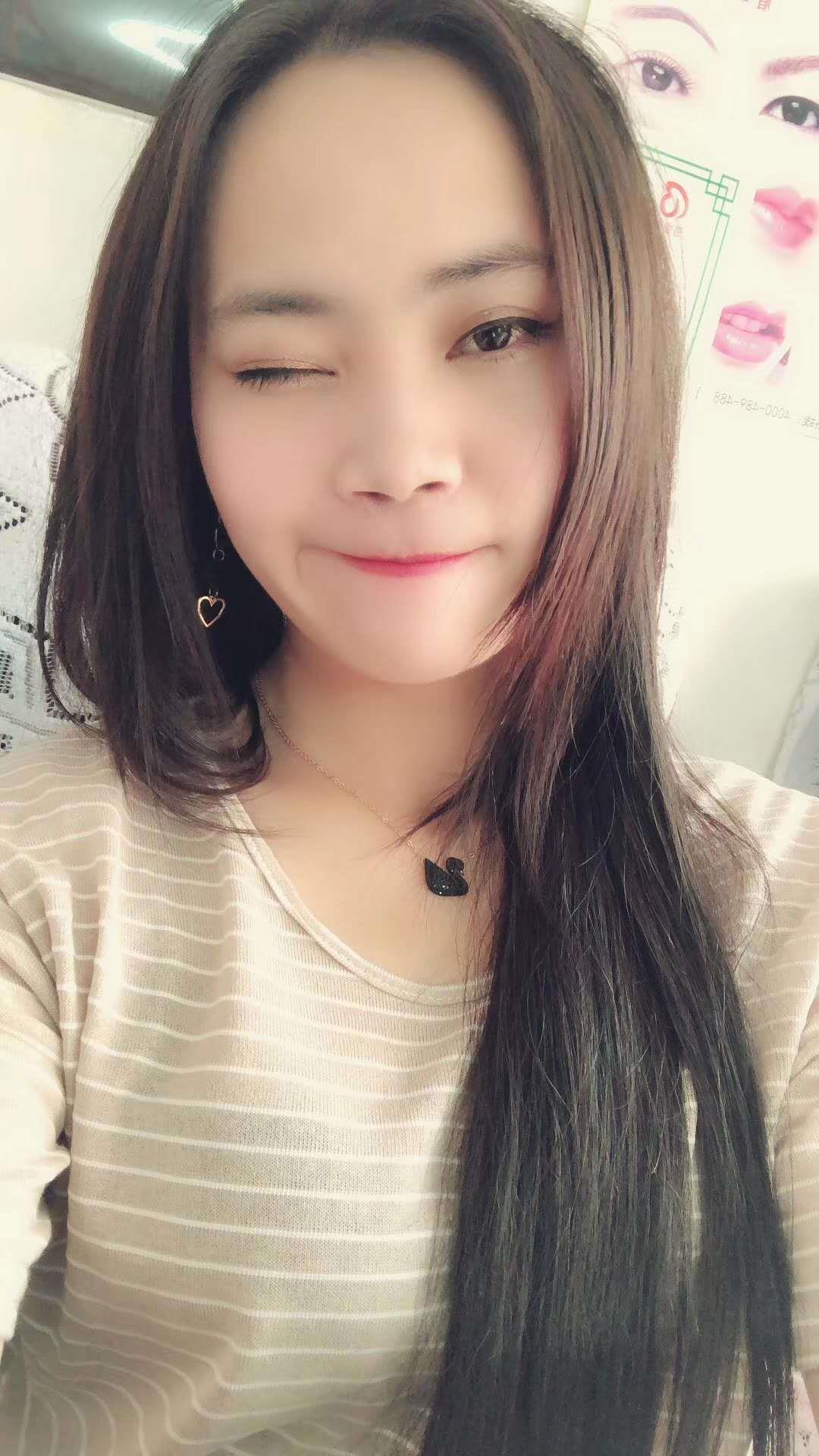 佛山九鼎国际高质量妹子 第1张