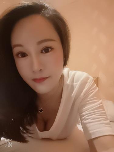 罗湖含含 第1张