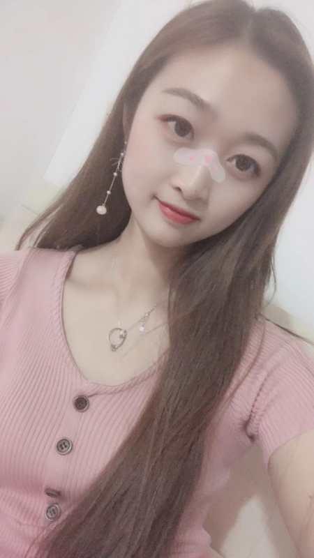 98年的妹子,良家的感觉女友168高 第3张