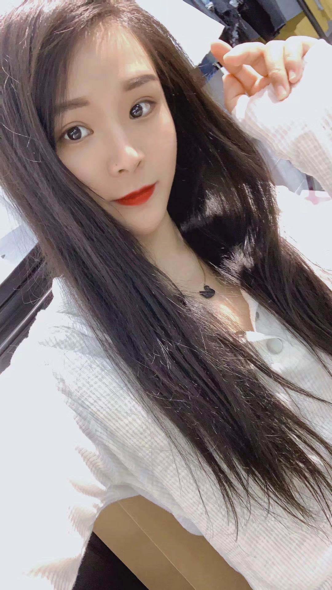2020年9月2清纯可爱的妹子,乖萌可爱 第1张