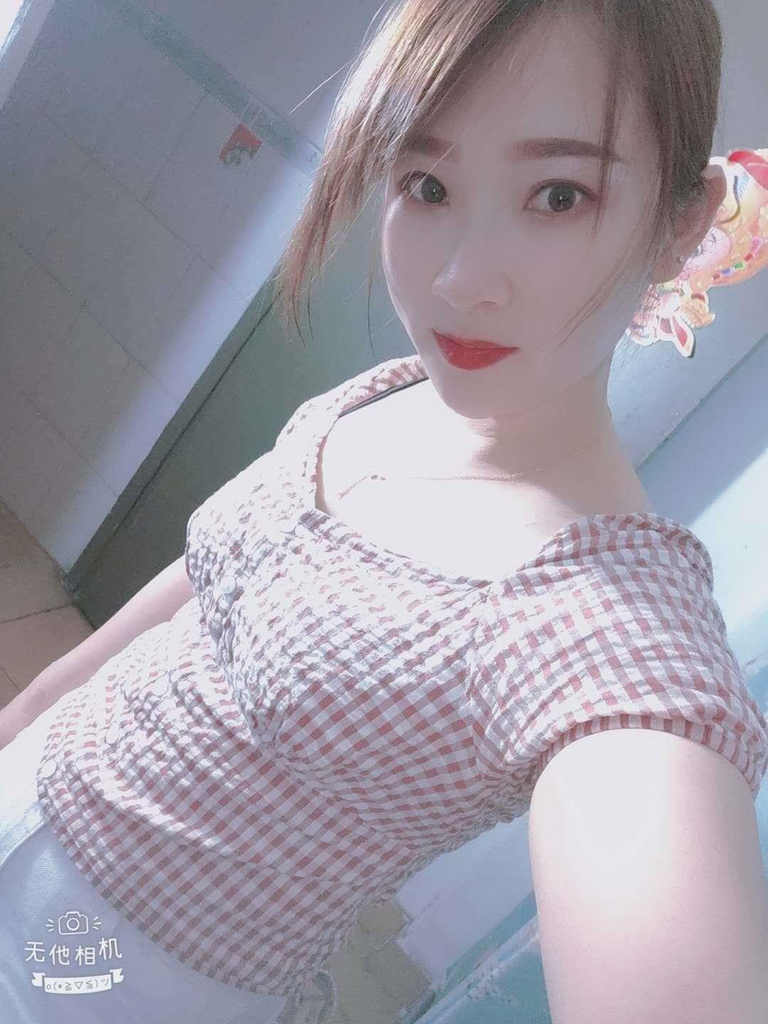 2020年8月17民治服务态度热情的熙儿 第1张