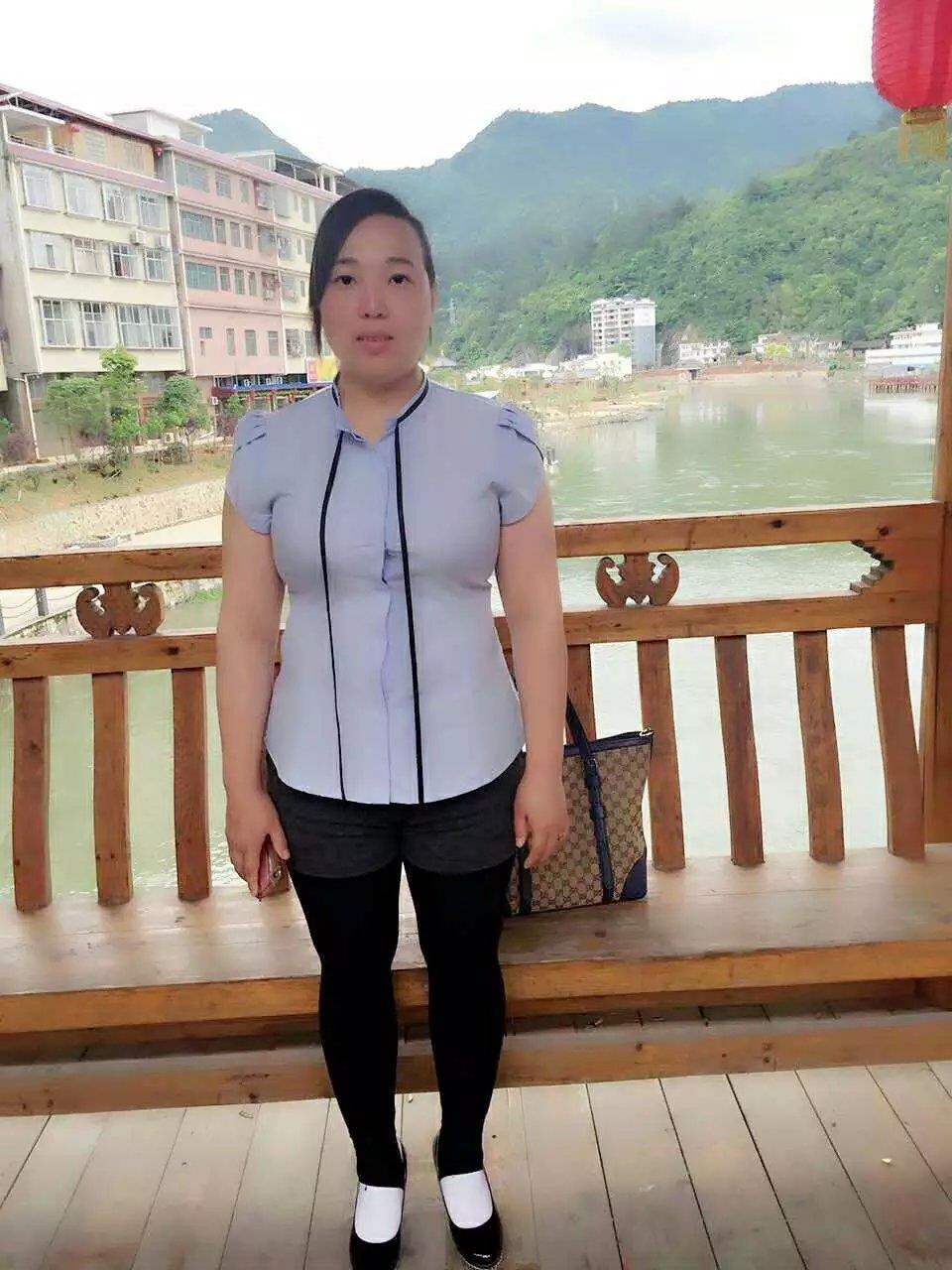 公明32岁少妇胸大服务好偏丰满型40E 第2张