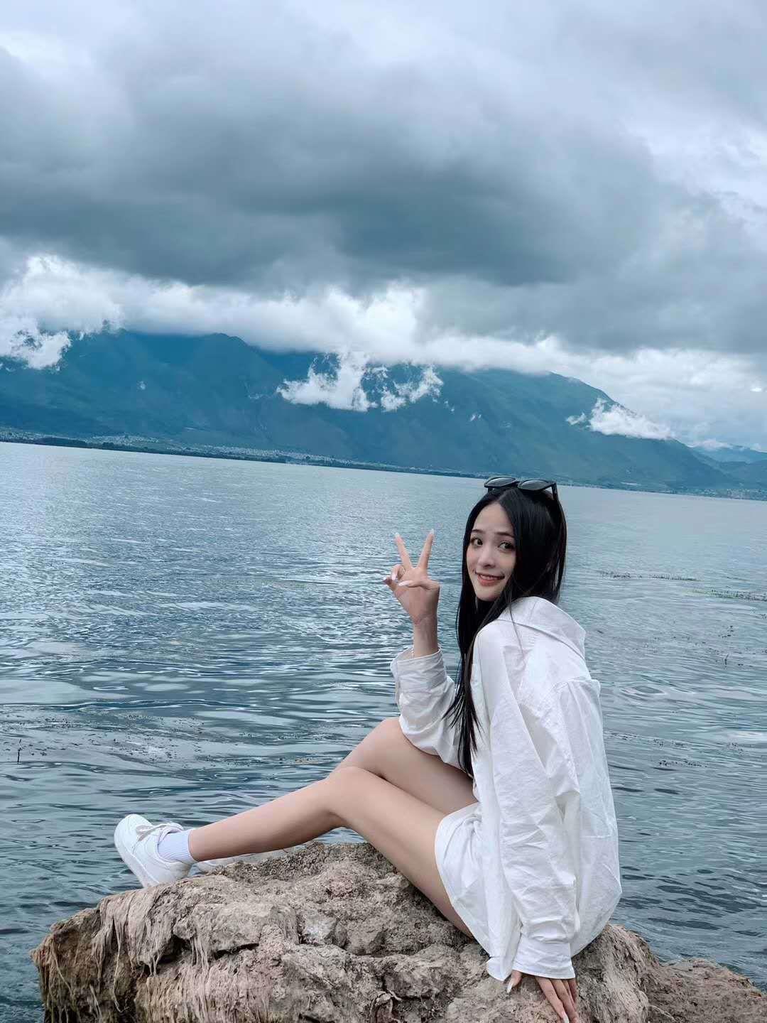 2020年8月29清纯可爱惹人爱的沐子(女神颜值) 第1张