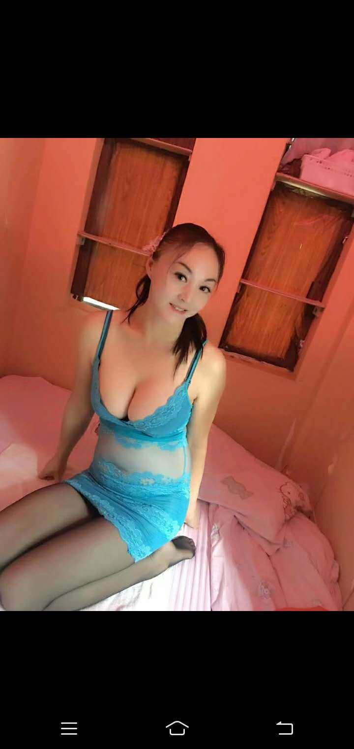 村里有个姑娘叫小芳，36E波推巨爽！！ 第3张