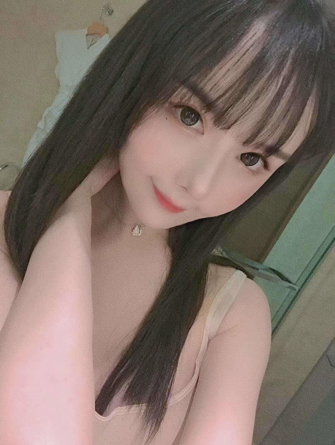 出差约会兼职小妹妹 第1张