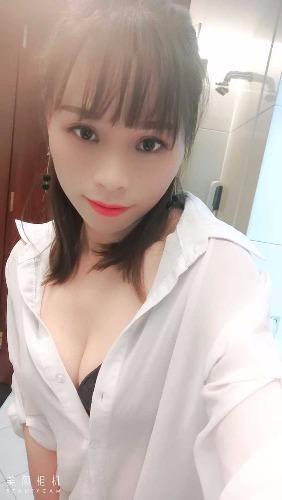 白云江夏身材高挑丰满甜甜 第2张