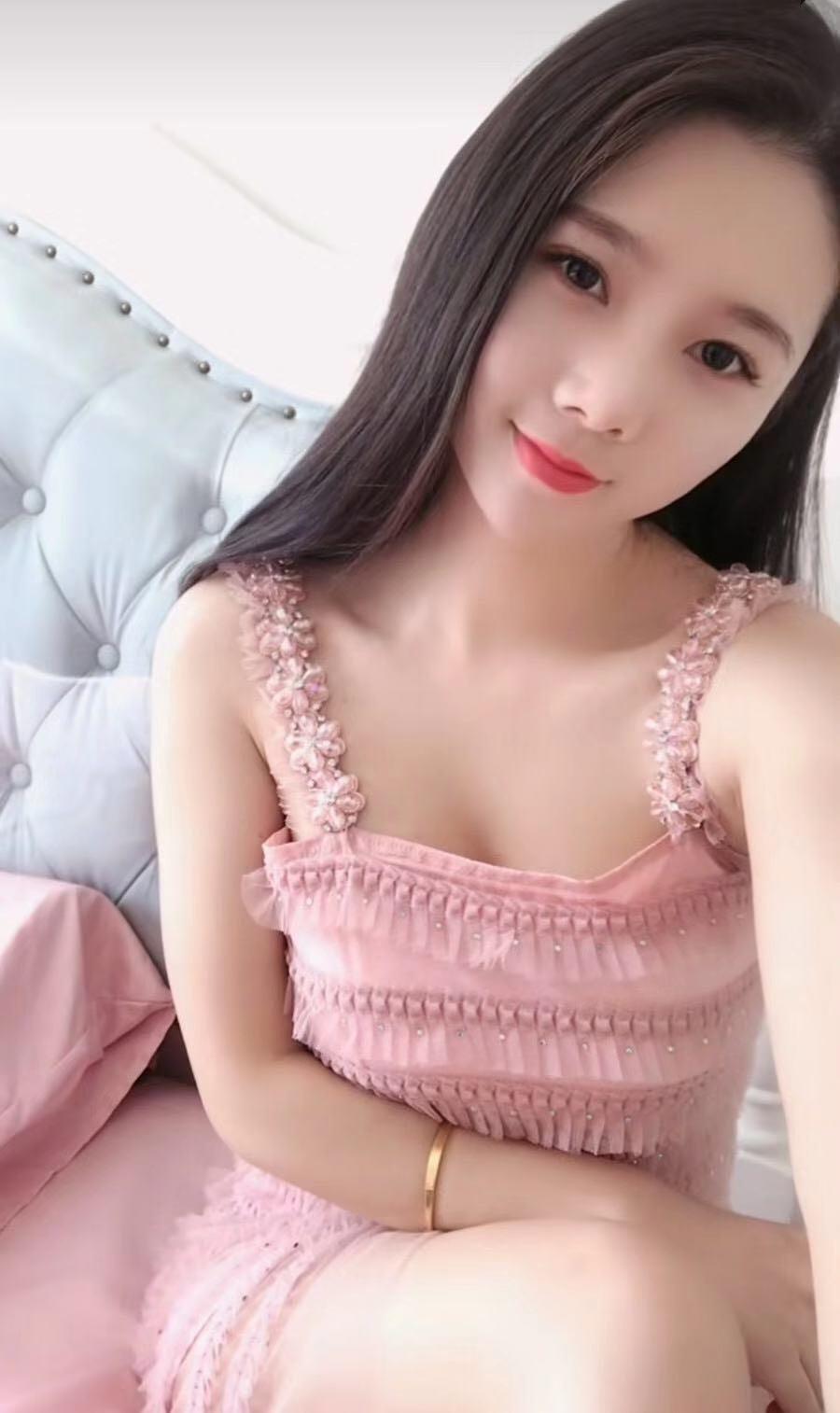 福田皇岗长腿mm 第1张