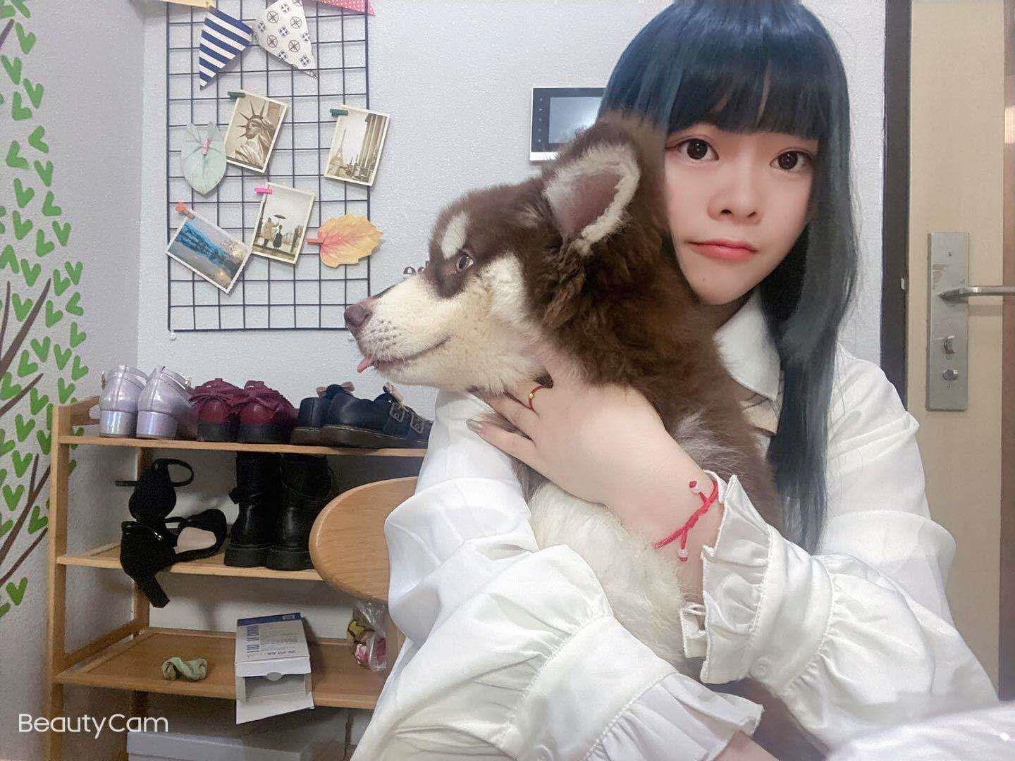 18岁小女友 第2张