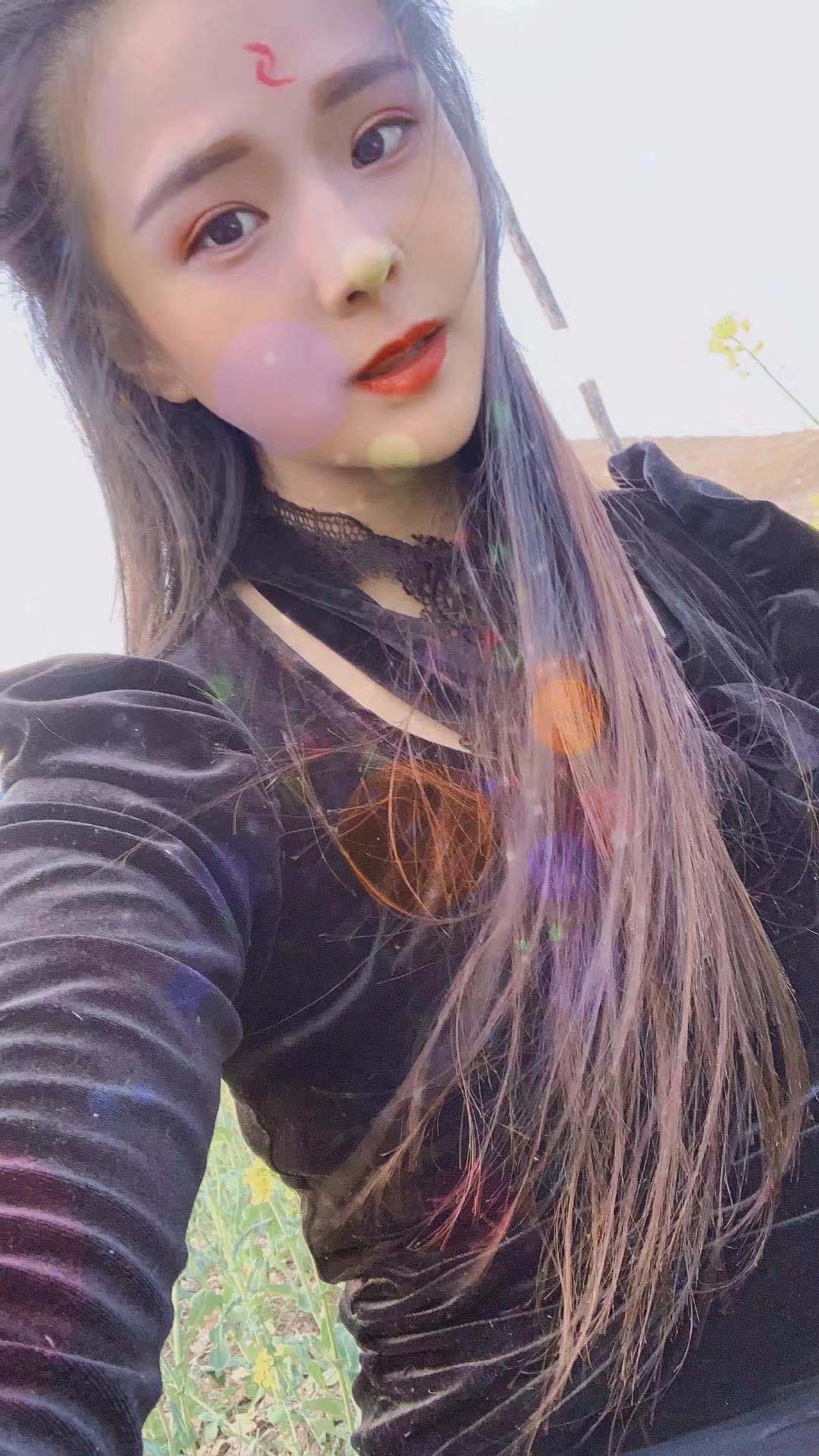清纯可爱的小爱爱 第3张