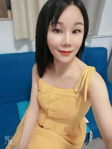 可爱女友年轻美女佳佳颜值高 第1张