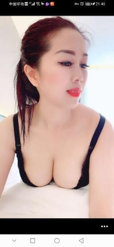 熟女大胸小贵美美 第2张