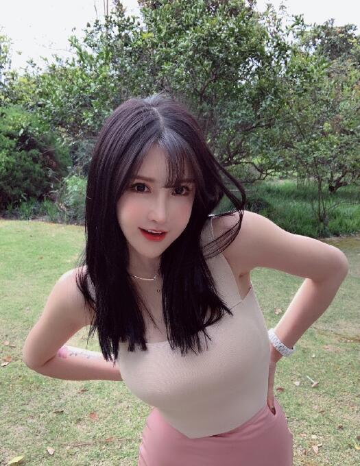 模特身材的兼职晴儿 第1张