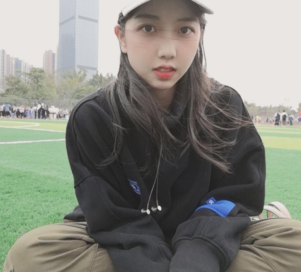 19岁粉嫩无比小仙女,一夜温存激战无数... 第2张