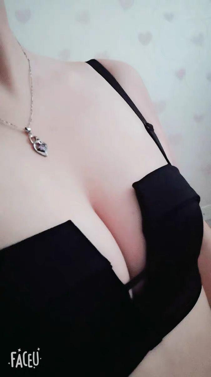 宁波鄞州区漂亮妹子 第2张