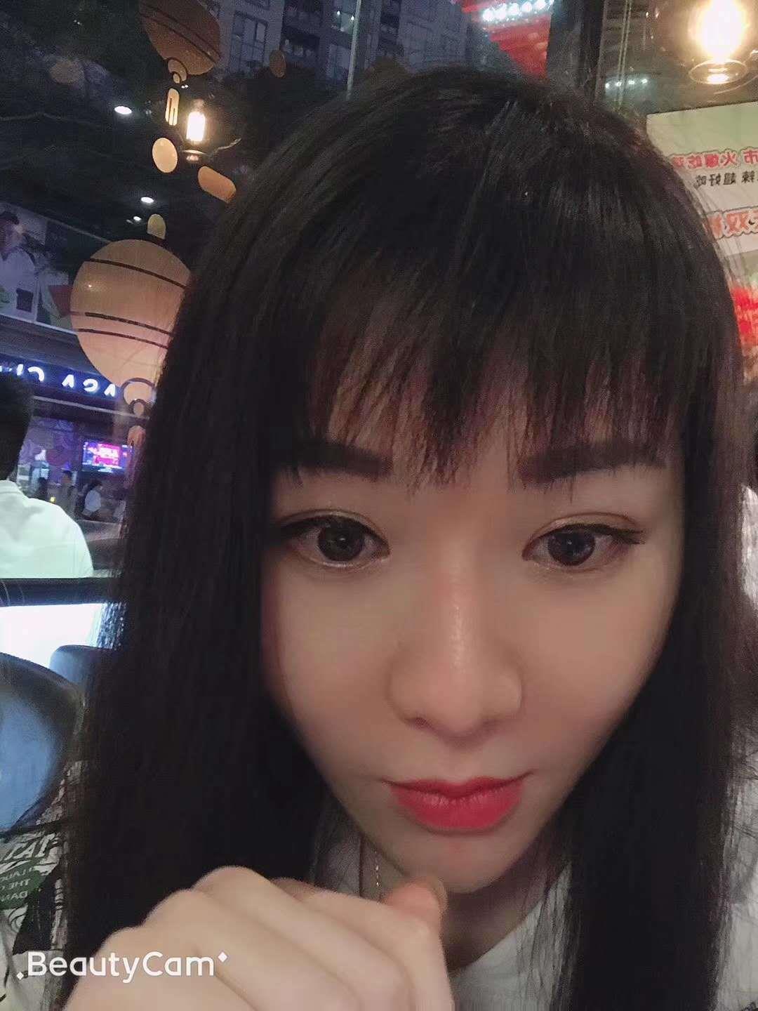 滨江大胸服务系妹子 第1张