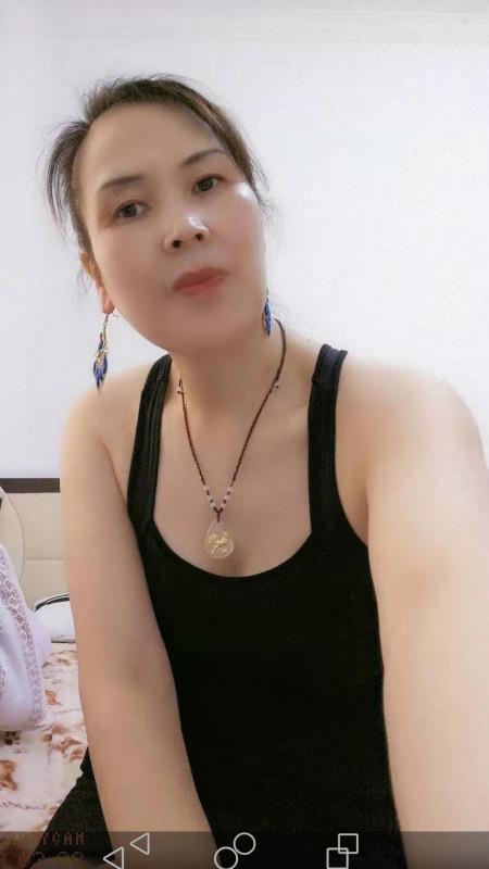 体验喷水温柔熟女阿英 第3张
