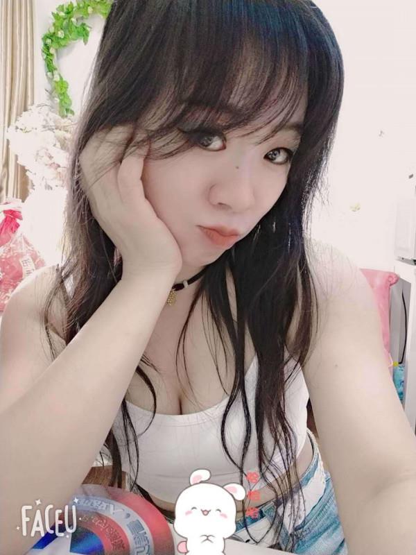 服务系可爱妹子 第2张
