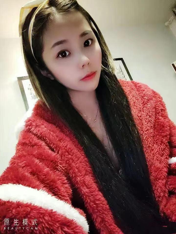 龙华小美女 第2张