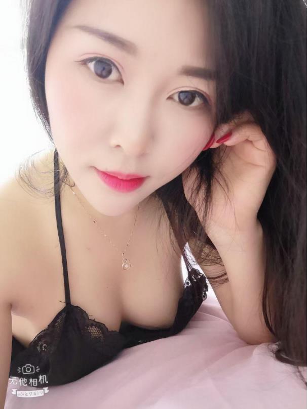 很不错的美女 第2张