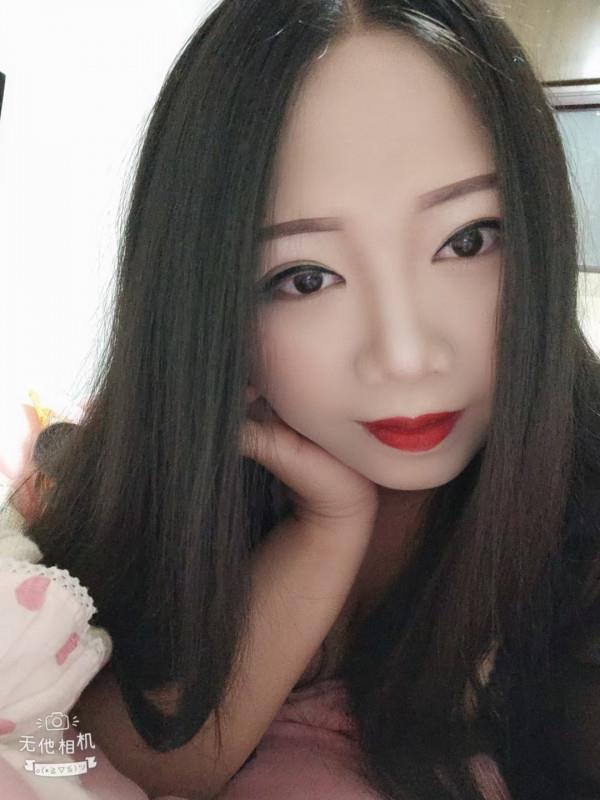 服务态度好的小姐姐 第1张