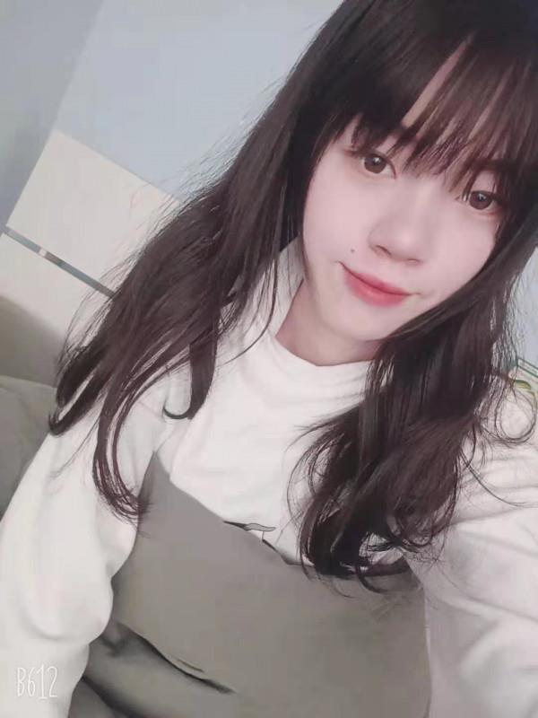 高个少妇梓晨 第1张