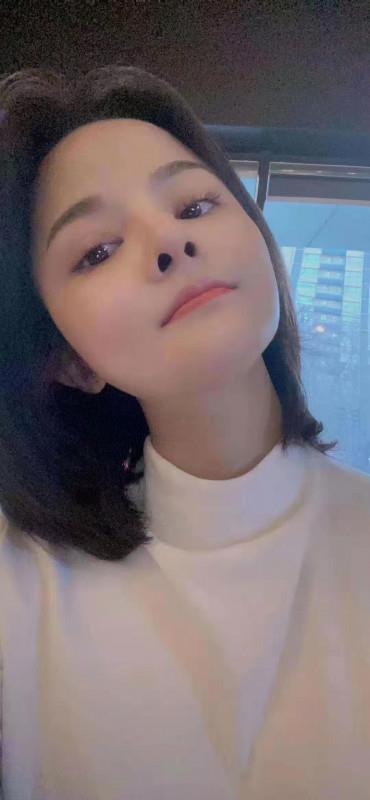 北郊小个子美女 第1张
