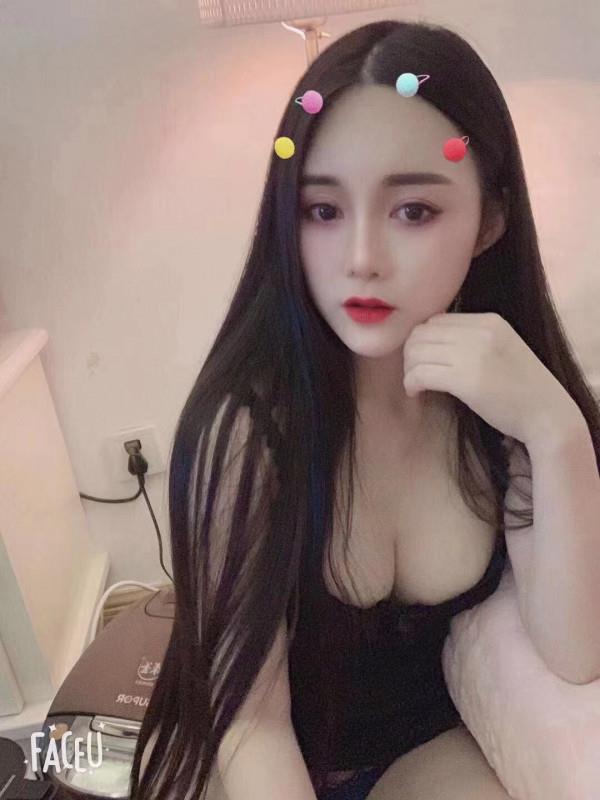 上海性感美女 第1张