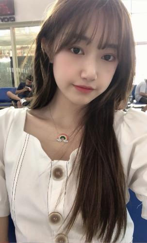 小骚妹新鲜货，外表很小清新良家，实质是小狐狸精 第2张
