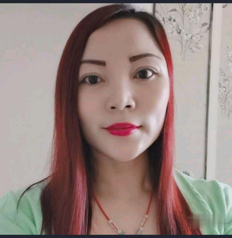 温江大学城泄火少妇 第1张