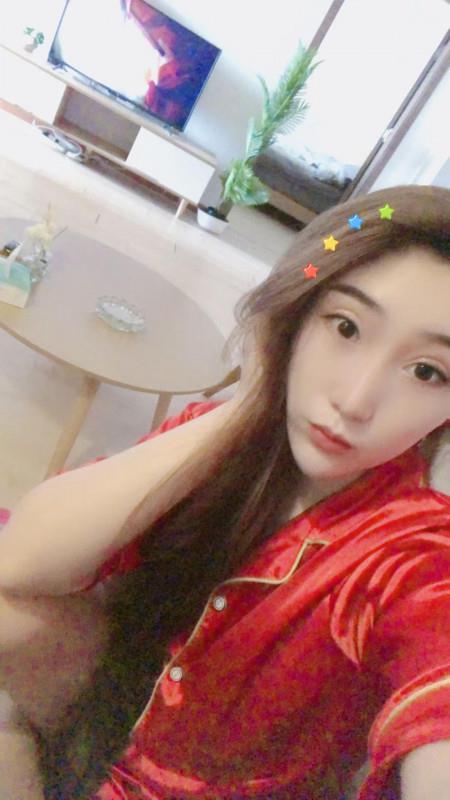 西安城北客运站的漂亮妹子 第1张