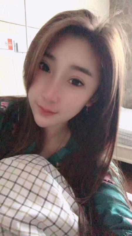 西安城北客运站的漂亮妹子 第3张