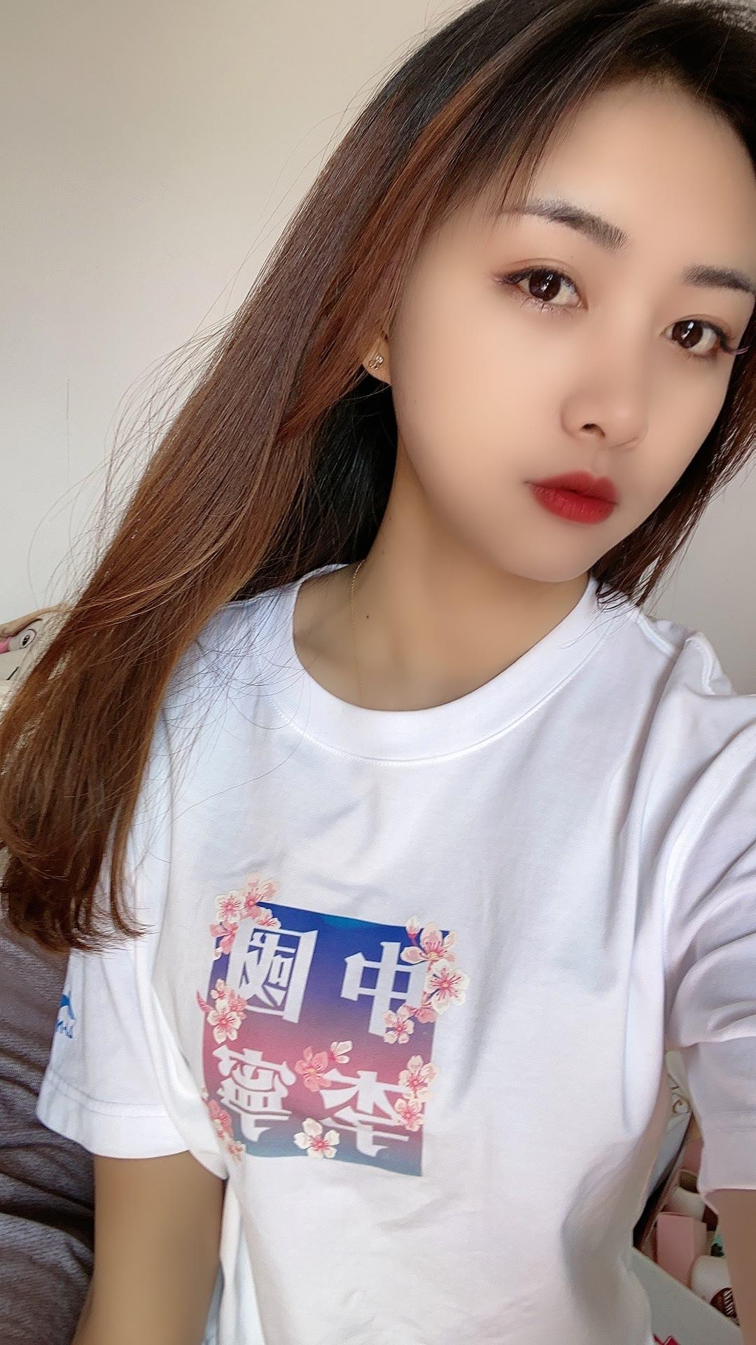 清纯九儿小姐姐b紧水多粉鲍嫩逼水多让人夜不能寐 第3张