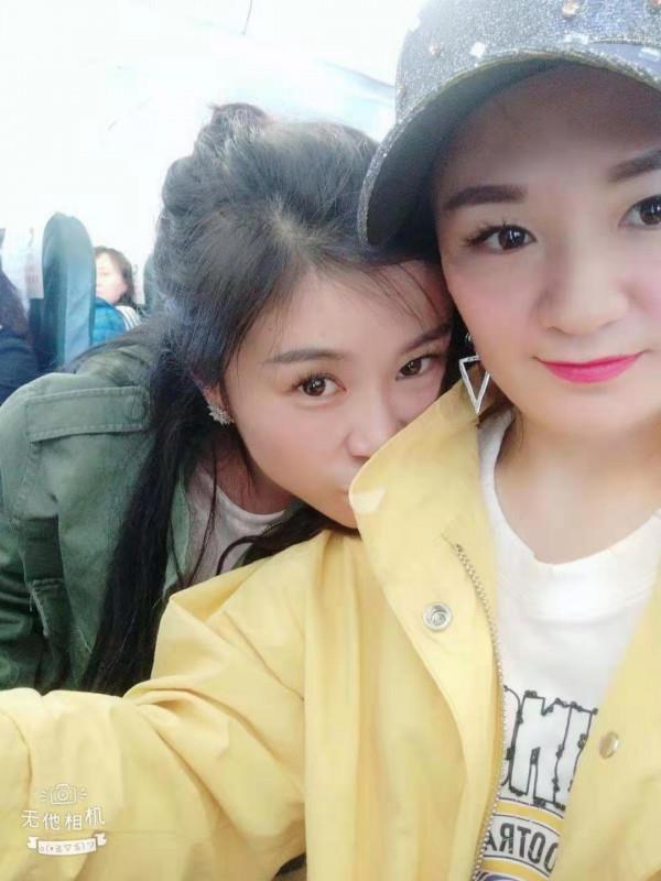 联系了二三十次的美女 第1张