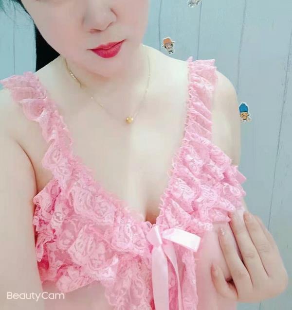 出击闵行熟妇 第1张