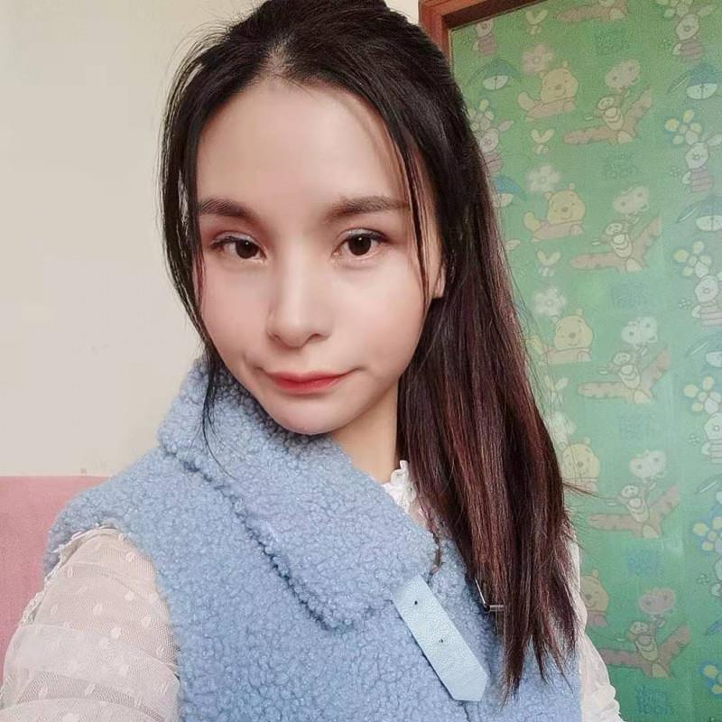 汉口火车站附近小姐姐 第2张