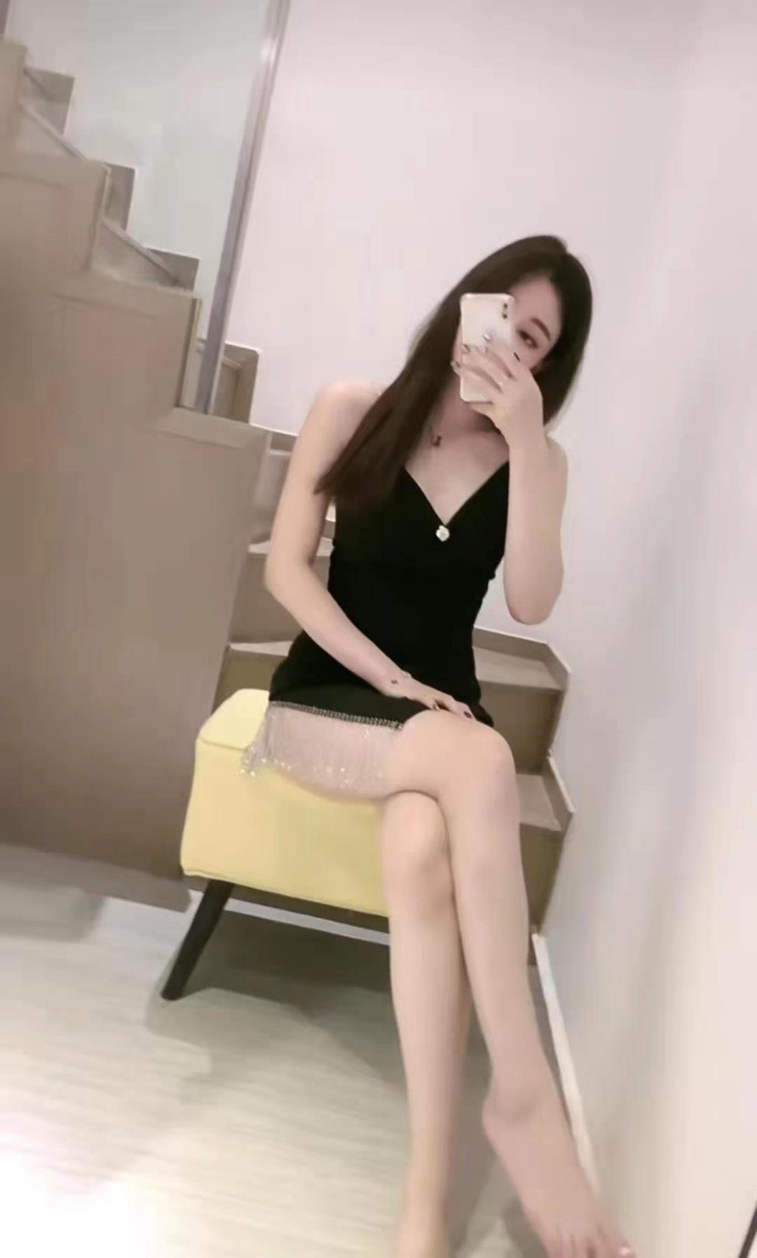 上海新下海的模特妹妹 第1张