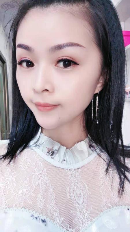 最新的鲜嫩水灵妹 第1张