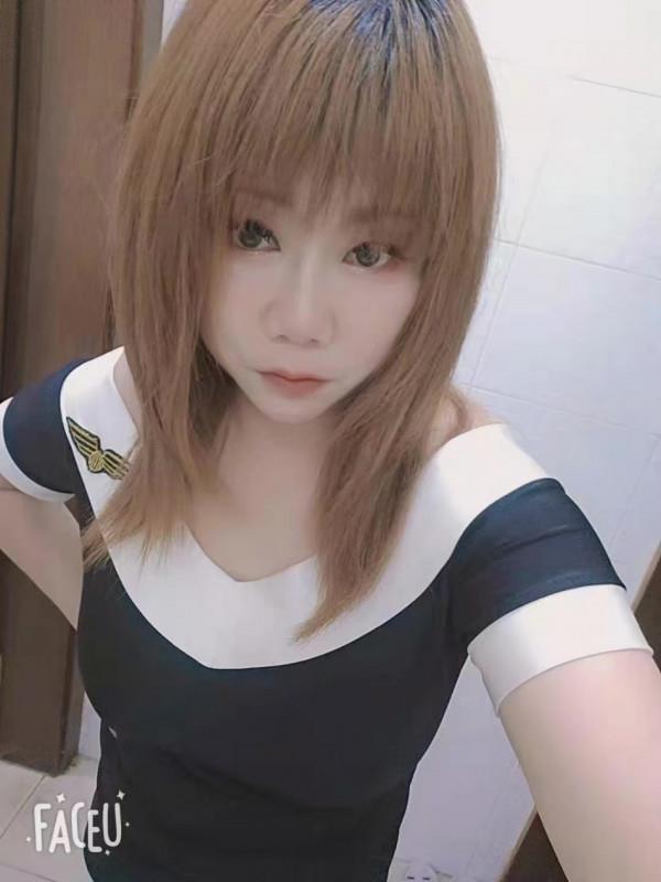 徐汇大胸女啦啦 第2张