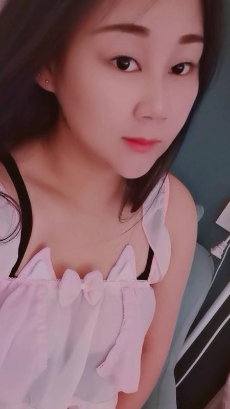 合肥36D微胖妹子 第1张