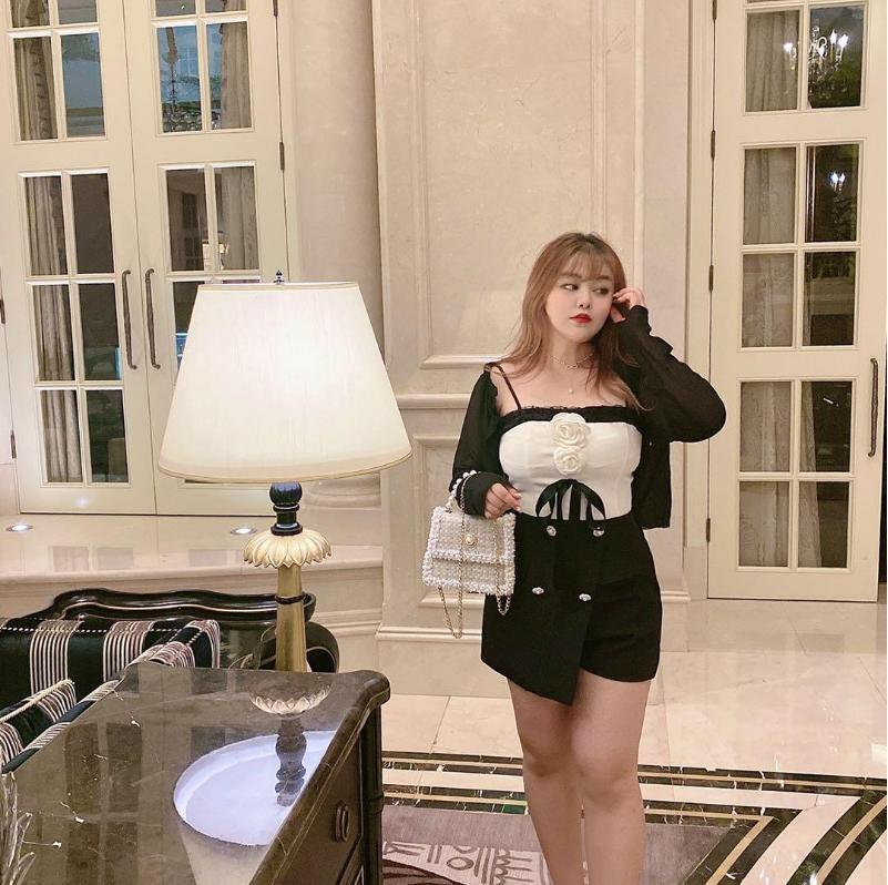 巨乳轻熟女 第1张