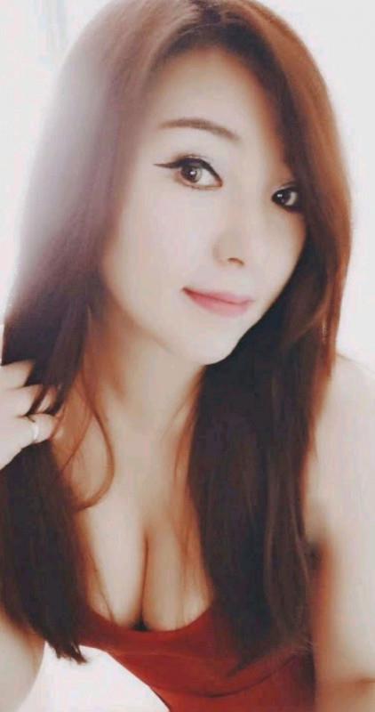 体验九亭性价比高的妹子 第2张