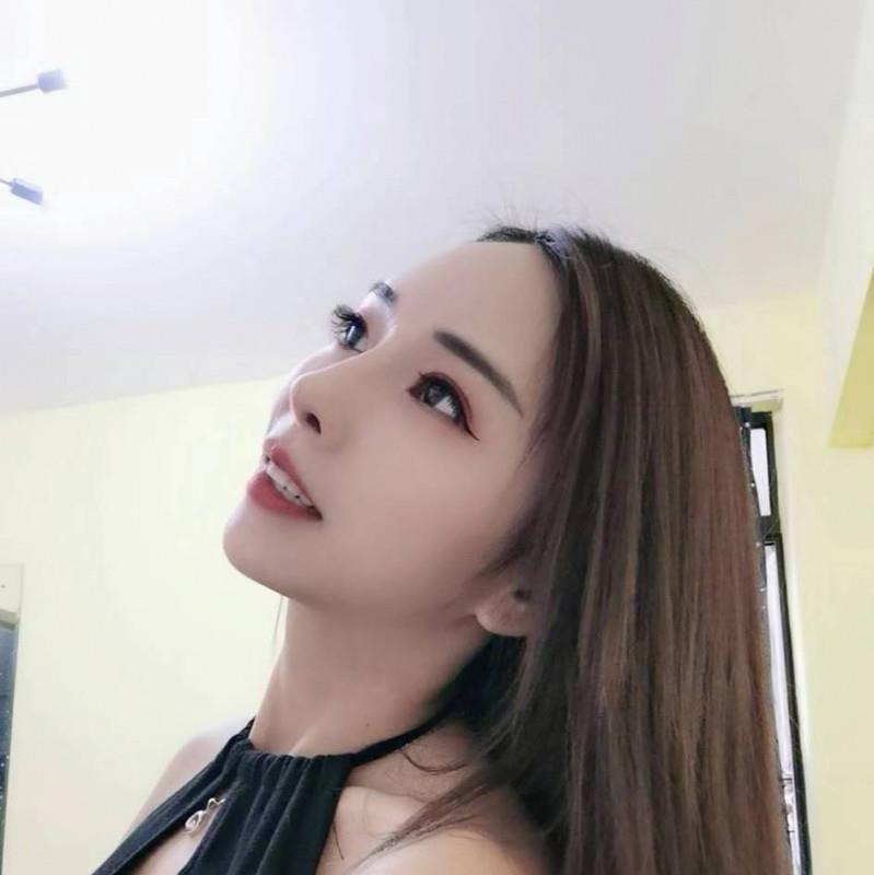 颜控声控美瞳 第1张
